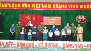 Huyện Đoàn Bình Tân tổ chức chiến dịch “Hành quân xanh” năm 2022